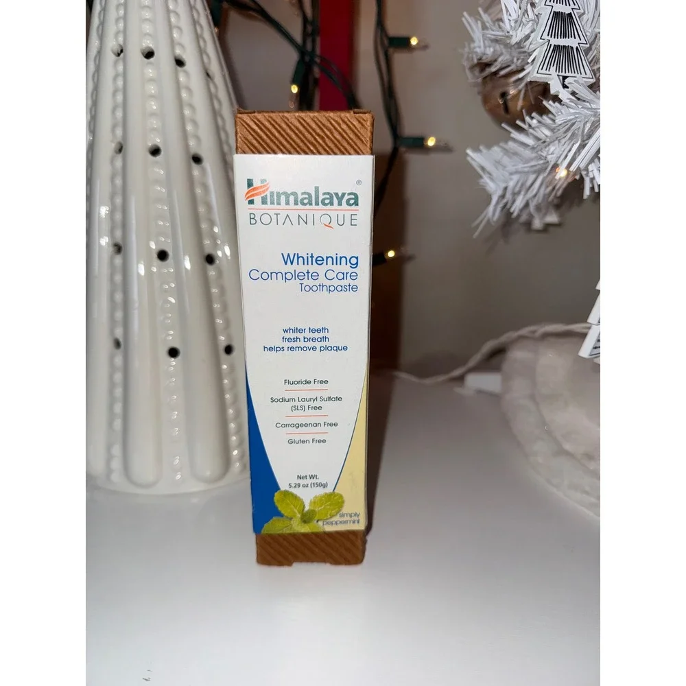 Himalaya Botanique Whitening Complete Care Peppermint Toothpaste 5.29 oz